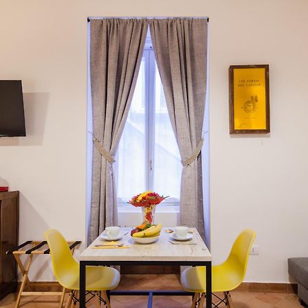 Palazzo Marigliano - Serviced Apartments Неаполь Номер фото
